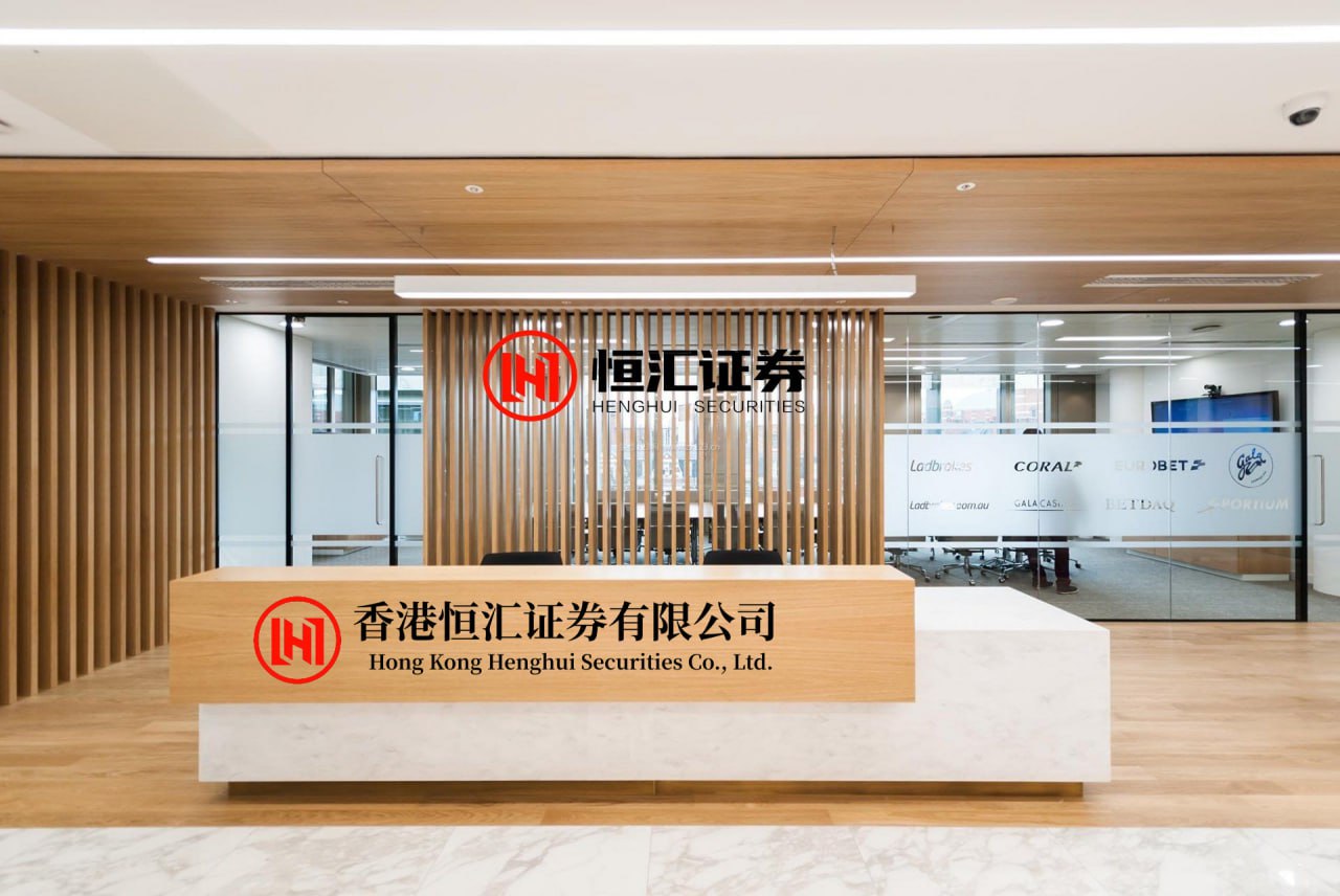 金赢中心 挪瓦咖啡携擎朗智能亮相人形机器人生态大会 探索机器人咖啡消费场景商业化落地